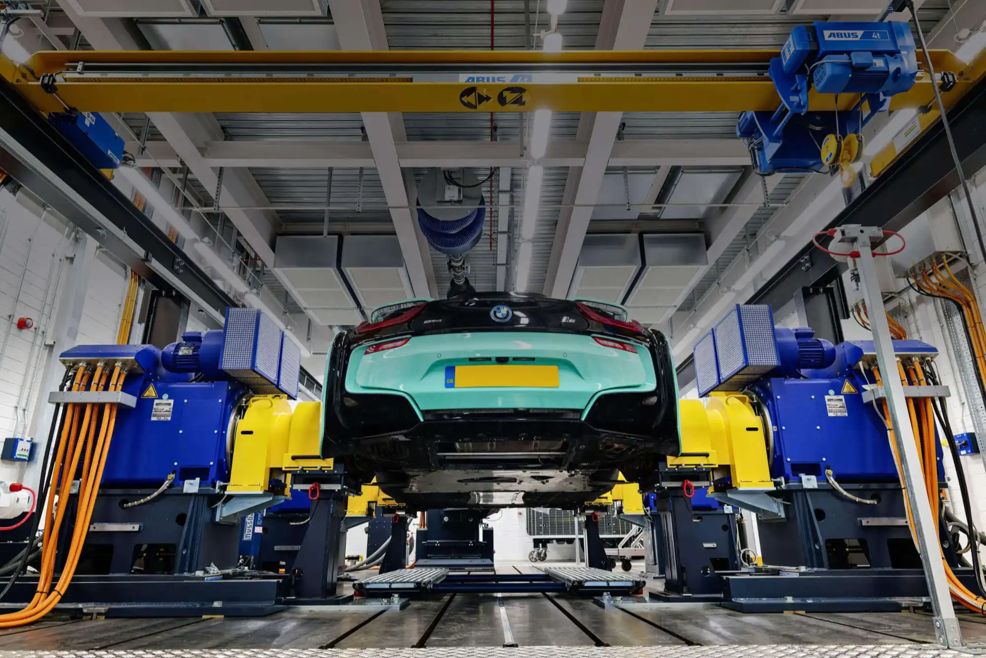 Car on the test cell at IAAPS